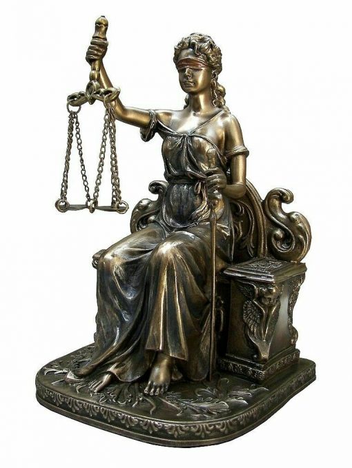 Sediaca Lady Justice 'Na Tróne 17cm'