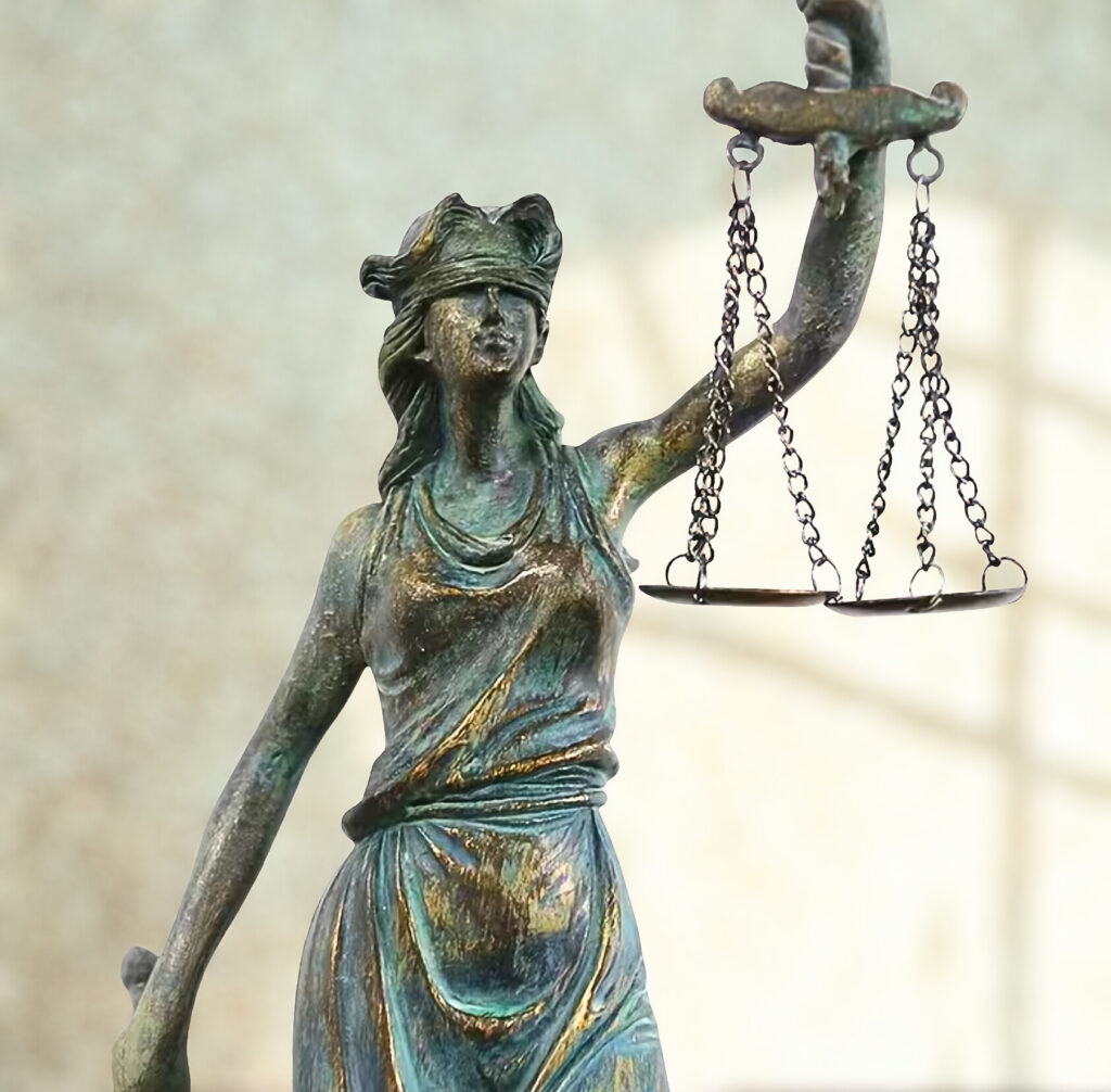 Socha Lady Justice "Bronseina" (39cm)